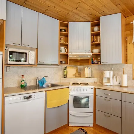Dom wakacyjny Utras By Interhome
